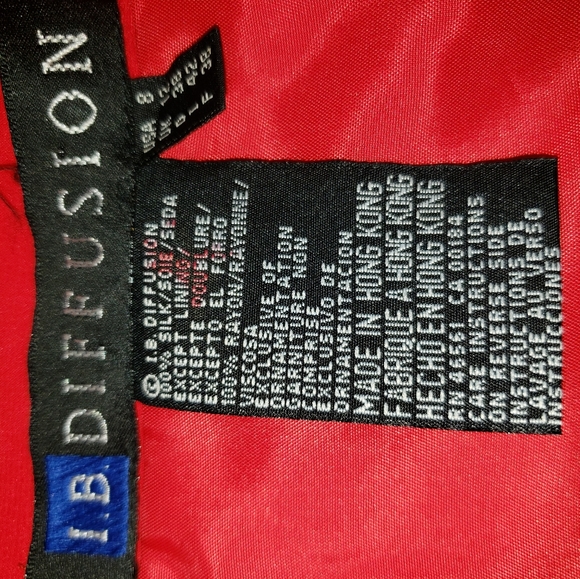 I.B Diffussion 100% Silk Red Beaded Vest Size 8 - Picture 3 of 4